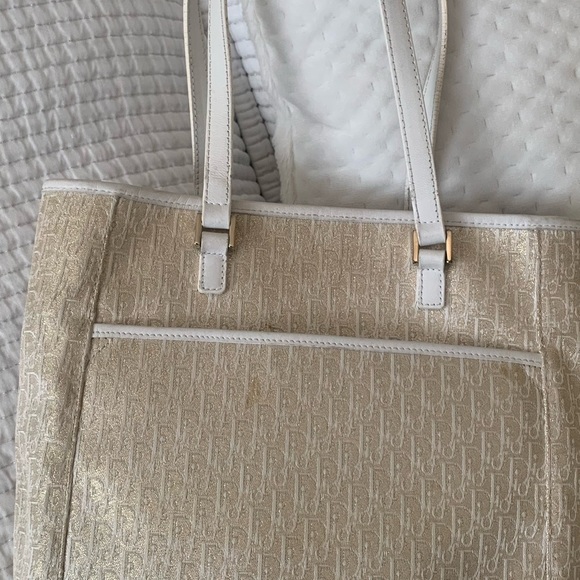 Christian Dior Trotter Canvas Tote Bag in white and gold - Picture 4 of 14